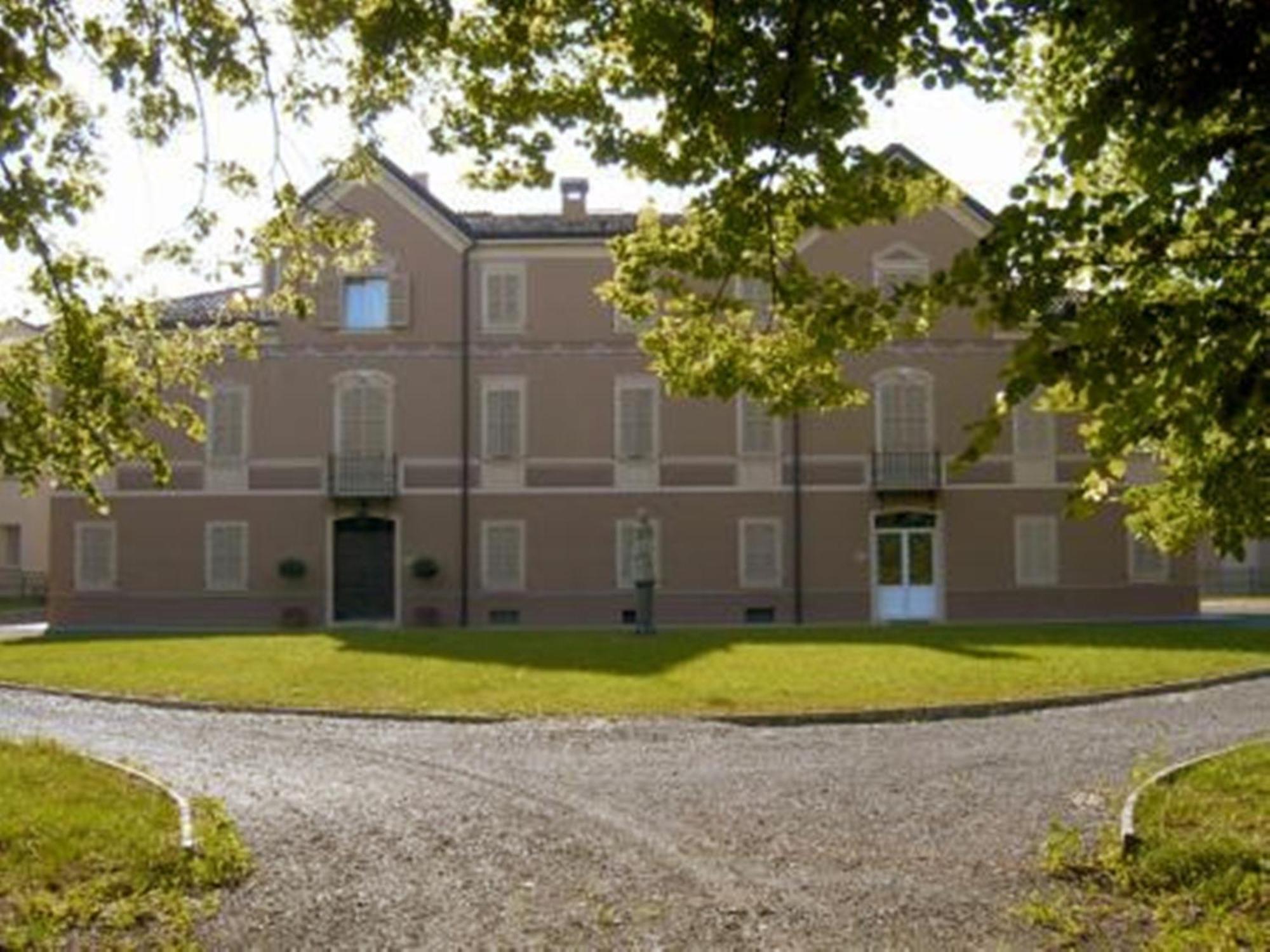 Villa Meli Lupi - Residenze Temporanee Parma Eksteriør bilde