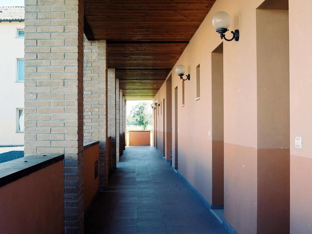 Villa Meli Lupi - Residenze Temporanee Parma Eksteriør bilde