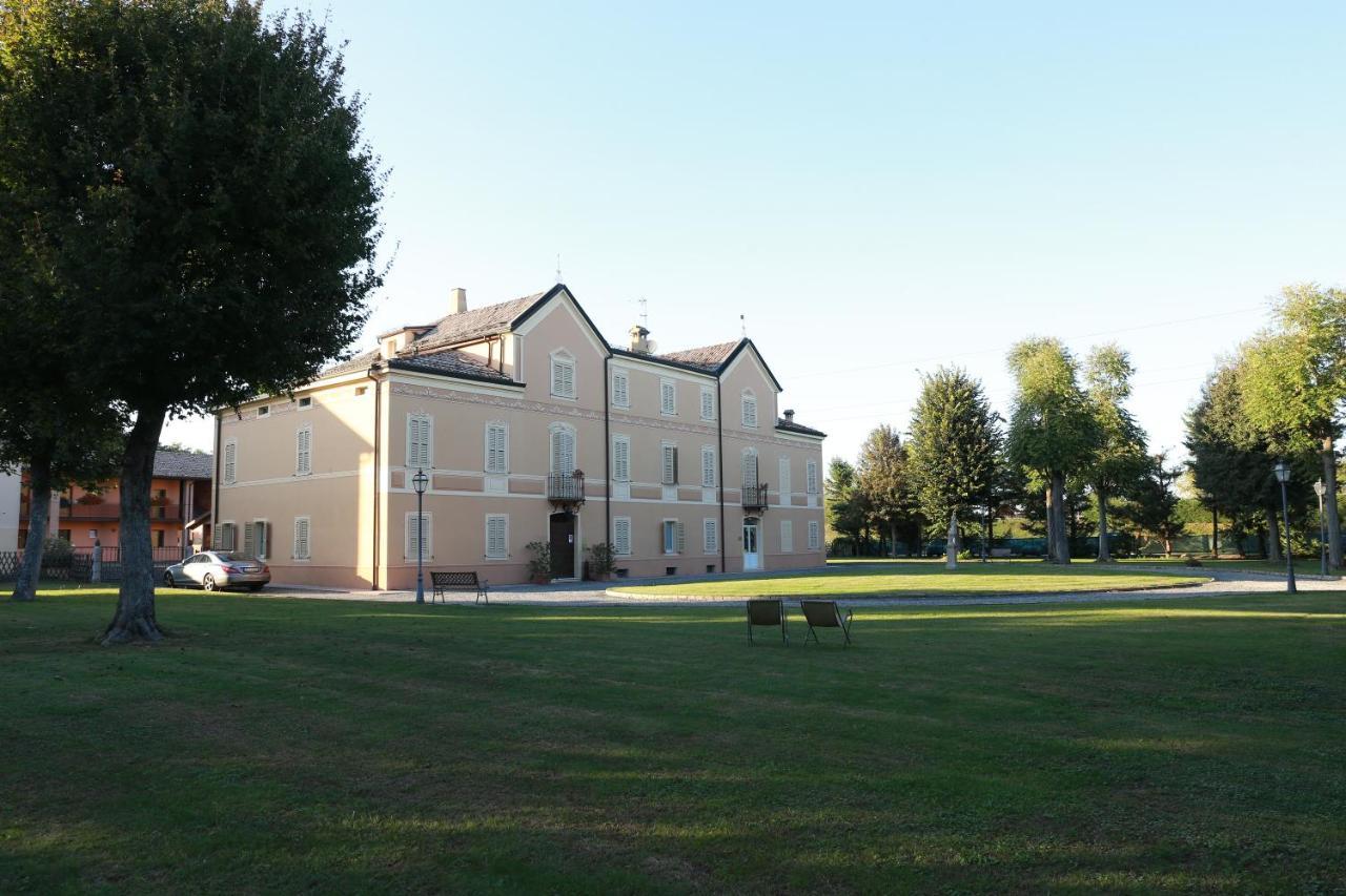 Villa Meli Lupi - Residenze Temporanee Parma Eksteriør bilde
